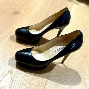 Ladies black shoes, platform